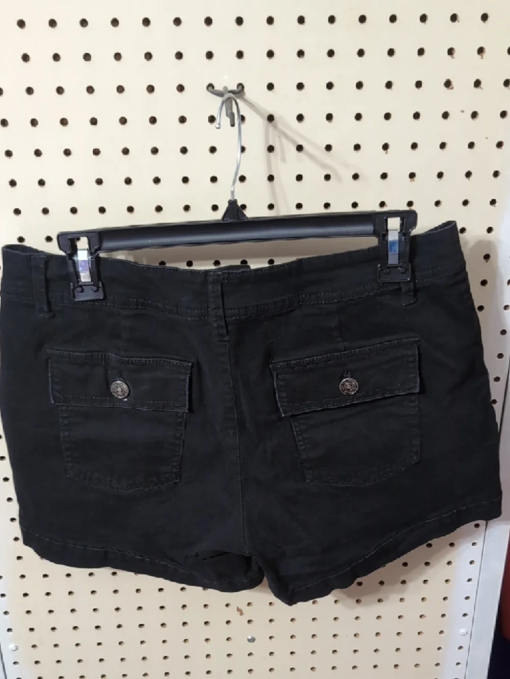 Mixed Shorts Bundle - Picture 2 of 9